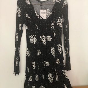 Long sleeve black floral dress forever 21